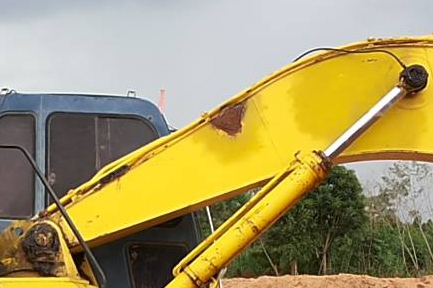 **900,000 บ.ต่อรอง/// แบคโฮสวยๆ KOBELCO SK200 MARK-3 เล่มทะเบียน **ขาย KOBELCO MARK 3 SK200 แบคโฮสภาพสวย มีเล่มฯ พร้อมลุย HYD.EXCAVATOR KOBELCO SK200 MARK-3 (ซีเรียล)S/N.YN-11603 เก๋งน้ำเงินแท้ เครื่องเดิม ปั้มเดิม ไฟฟ้าตัด เครื่อง/ปั้ม เช็ค-ฟิต ใหม่ ไม่น