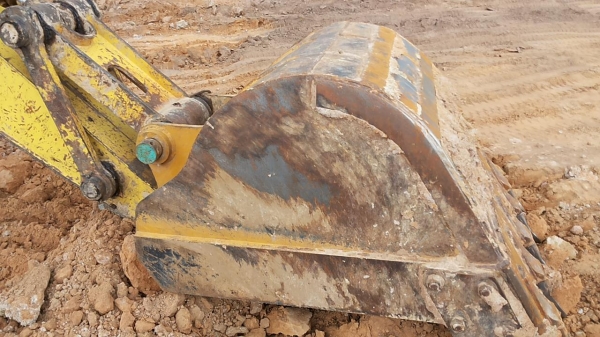 **900,000 บ.ต่อรอง/// แบคโฮสวยๆ KOBELCO SK200 MARK-3 เล่มทะเบียน **ขาย KOBELCO MARK 3 SK200 แบคโฮสภาพสวย มีเล่มฯ พร้อมลุย HYD.EXCAVATOR KOBELCO SK200 MARK-3 (ซีเรียล)S/N.YN-11603 เก๋งน้ำเงินแท้ เครื่องเดิม ปั้มเดิม ไฟฟ้าตัด เครื่อง/ปั้ม เช็ค-ฟิต ใหม่ ไม่น