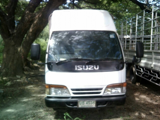 ขายรถบรรทุก 4 ล้อ ปี2546 100 แรง