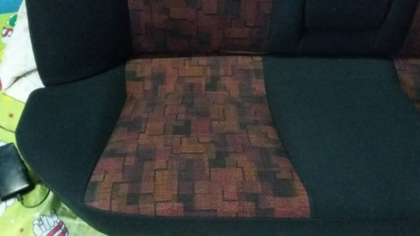 เบาะหลังโว 4 สภาพดี เบาะหลังโว 4 สภาพดี