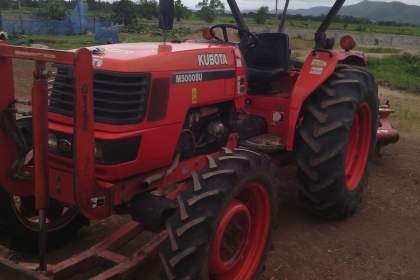 รถไถคูโบต้า M 5000รถเดิมอุปกรณ์ครบพร้อมใช้เล่มพร้อมปี53เล่มติดมือ 370000