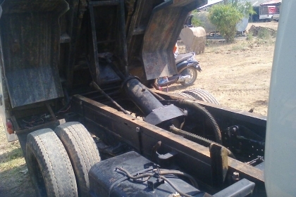 TOYOTAดั๊ม3คิวเล็กBU101ปี43 ประมูลมาจากกรมป่าไม้ไมล์แค่1แสนต้นๆ รถสวยครบพร้อมใช้ เครื่อง14บีเจ้าเดียวมือเดียวคับอยากขาย 400000