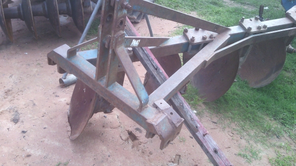 ขายหางสี่โครงสี่ptลำนาลายพร้อมใช้งานใช้กับรถไถรุ่นใหญ่นะครับ