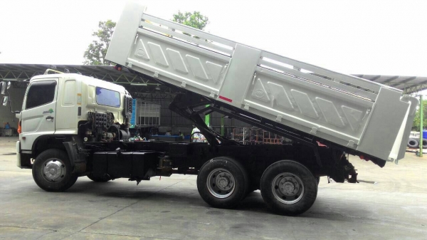 ขายรถ 10 ล้อ 2 เพลา กระบะเหล็กดั้ม อู่.สามมิตร HINO 344 ปี.53 มีระบบลากลูก ราคา1850000 สนใจรีบจองเลย ขายรถ 10 ล้อ 2 เพลา กระบะเหล็กดั้ม อู่.สามมิตร HINO 344 ปี.53 มีระบบลากลูก ราคา1850000 สนใจรีบจองเลย