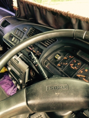 ขายรถหัวลาก 10 ล้อ 2 เพลา ISUZU 270 ปี.48 รถสวย ราคาย้อมๆแค่.1180000 ต่อรอง ขายรถหัวลาก 10 ล้อ 2 เพลา ISUZU 270 ปี.48 รถสวย ราคาย้อมๆแค่.1180000 ต่อรอง