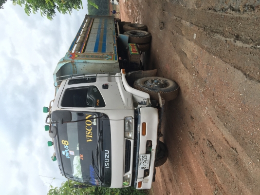 ขาย DECA 195 ปี 40 ดั้ม. เครื่องเดิม เกียอีตั้น กะบะปิเนียม