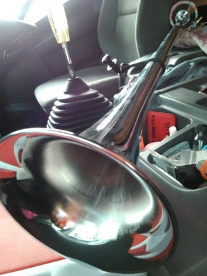 แตรลม ยาว 1 เมตร (ลดราคารับหน้าฝน) แตรลม ยาว 1 เมตร (ลดราคารับหน้าฝน)