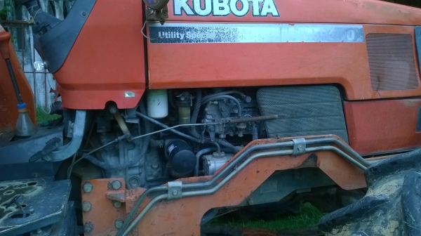 ขายรถไถคูโบต้าM9000 90แร้งม้าพร้อมอุปกรณ์เจ้าของขายเอง0917832984