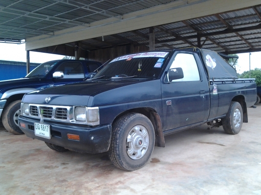 NISSAN BIGM 2.5 ฝาแดง ปี36 หน้าโง่ แอร์เย็น กันร้อนเดิม คานหน้าเดิม เครื่องเดิม ไม่อาย ภาษีสิงหา59 รถสวยพร้อมใช้เลยครับ