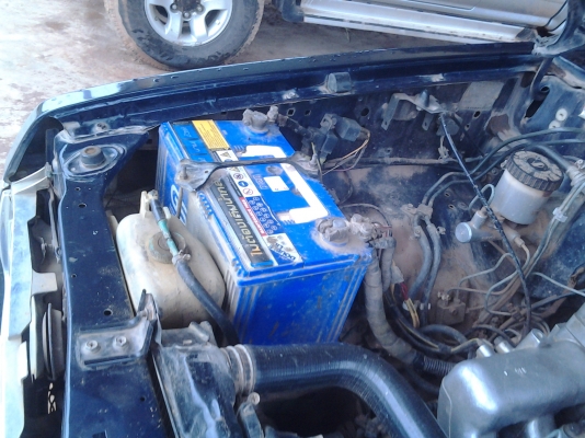 NISSAN BIGM 2.5 ฝาแดง ปี36 หน้าโง่ แอร์เย็น กันร้อนเดิม คานหน้าเดิม เครื่องเดิม ไม่อาย ภาษีสิงหา59 รถสวยพร้อมใช้เลยครับ