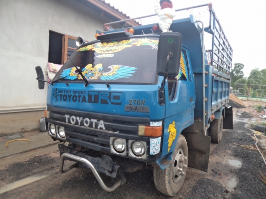 ขาย200000บาทรถ6ล้อ 115แรง สภาพสวยพร้อมใช้งาน เอกสารพร้อมโอน