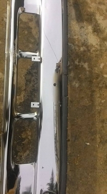 ขายกันชนนอกเดกก้า