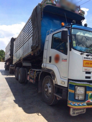 ขายรถพ่วง 18 ล้อ แม่-ลูก กระบะเนียมคอกเกษตรดั้ม อู่.ซุ่นชัย ISUZU 300 แรง เดิมๆสวยๆมี 4 พ่วง ราคา2350000 สนใจโทรจองด่วน