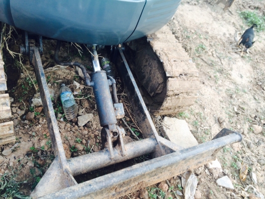 ขายรถแบคโฮ Sk25R ขายรถแบคโฮ Sk25R