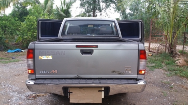 ขาย nissan BIG M ปี 2000 เครื่อง 2700 4 ประตู ขาย nissan BIG M ปี 2000 เครื่อง 2700 4 ประตู