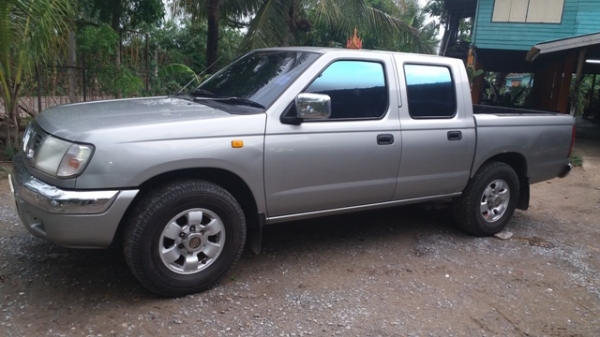 ขาย nissan BIG M ปี 2000 เครื่อง 2700 4 ประตู ขาย nissan BIG M ปี 2000 เครื่อง 2700 4 ประตู