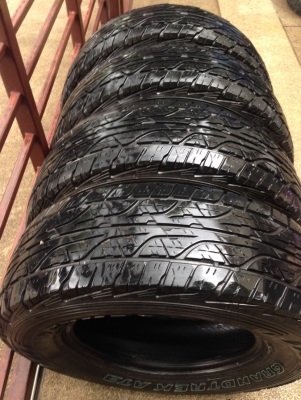 ยาง Dunlop 245 70 16 ปี12 ดอกเยอะ ราคาไม่แพง