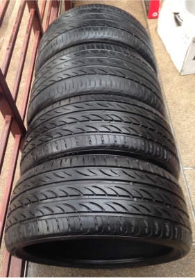 ยาง PIRELLI หน้า 245 30 20 หลัง 305 25 20 ปี12 ดอกเยอะ ไม่มีปะ ยาง PIRELLI หน้า 245 30 20 หลัง 305 25 20 ปี12 ดอกเยอะ ไม่มีปะ