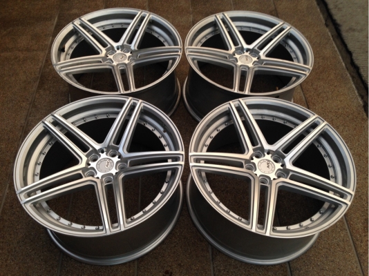 ล้อใหม่ ADV1 ขอบ 20 เป็นล้อโชว์ไม่เคยใช้งาน