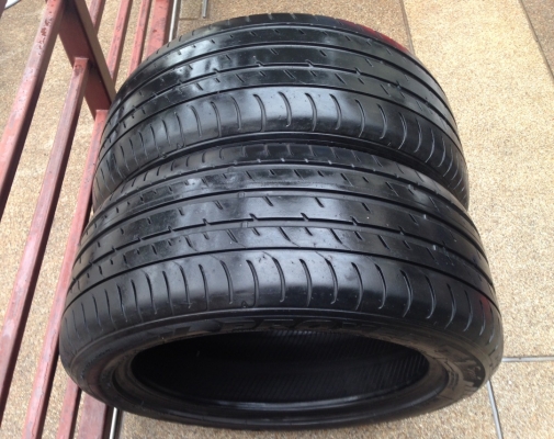 ยาง Toyo T1Sport 235 50 18 ปี12 ดอกเยอะ พร้อมใช้