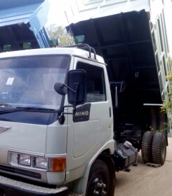 หกล้อ HINO FB120ปี38 แอร์ เวอร์ ดั้ม5คิว ต่อใหม่สภาพสวยกริบ ทะเบียนพร้อมโอน (ราคา 455,000บ) รถห้างแท้ หกล้อ HINO FB120ปี38 แอร์ เวอร์ ดั้ม5คิว ต่อใหม่สภาพสวยกริบ ทะเบียนพร้อมโอน (ราคา 455,000บ) รถห้างแท้
