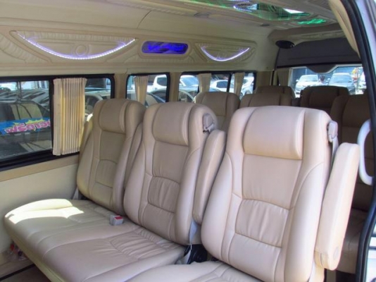 โทร 0922726669 คุณตันหยงดูแลค่ะ รถตู้ดีเซลล์ ปี 2013 เกียร์ธรรมดา แต่งวีไอพี