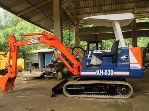 ขายรถขุด KUBOTA  KH-030. Pc30 รถนำเข้าเก่านอกแท้100\% เครื่องแน่น.  ปั๊มแรง  การใช้งานคล่องตัว  ระบบไว  รถพร้อมใช้งาน เอกสารใบอินวอยครบ
