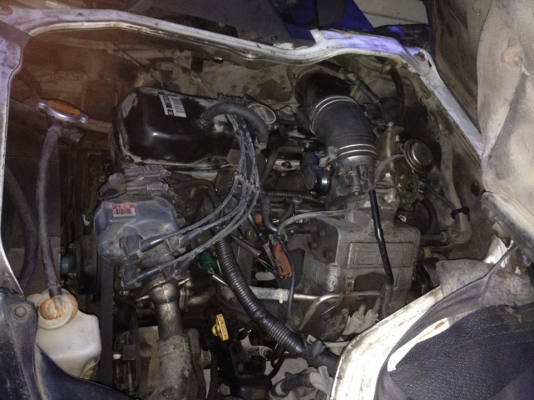 รถตู้โตโยต้า ไฮเอช.