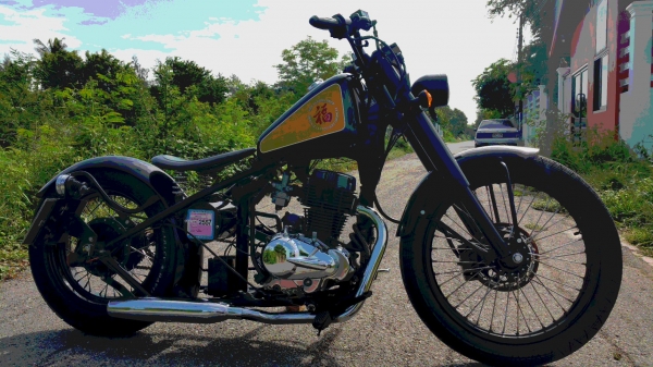 ขาย keeway 200cc.ทะเบียนแท้พร้อมโอน รถแต่งเต็มพร้อมใช้