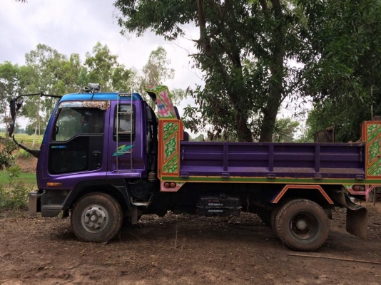 ขายดั้มISUZU DECA 210แรง พ.เพาเวอร์ เบรกทิฟฟี่ ภายในสวย แอร์เย็น สภาพพร้อมใช้งาน เอกสารพร้อมโอน สนใจโทร 090-8588220คุณนะ 093-3258446คุณบิว ID:narong498 หรือเข้าดูสินค้าอื่นๆได้ที่ www.truck.in.th/498 หรือเพจFacebook ณรงค์ ซื้อขายรถมือสอง (เว็บไซต์ส่วนตัว)