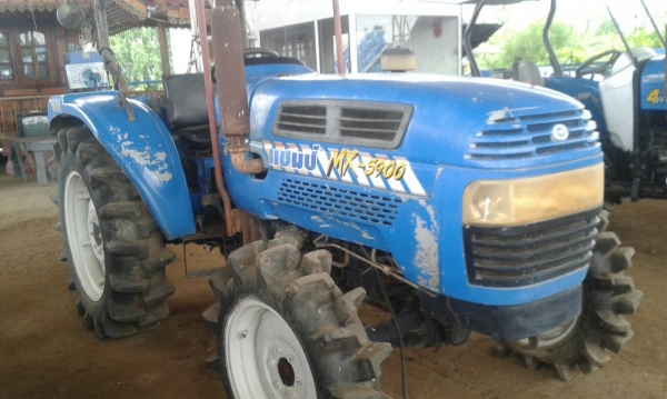 ขายรถแช้มป์59แรง ราคา165000บาทมีโลตาลี้หนึ่งอันรถเดิมๆพร้อมใช้งานสนใจโทร0813655997 อำพร พาเจริญ ราคานี้ยังต่อลองได้อีกนะครับ