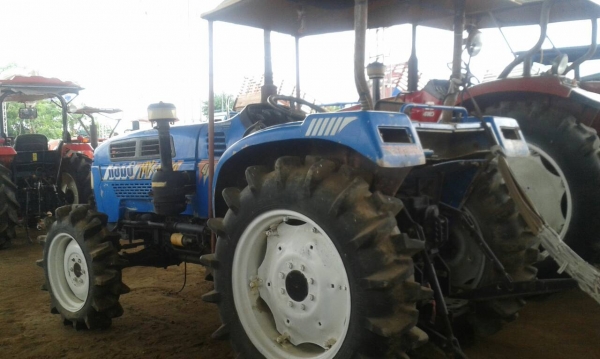 ขายรถแช้มป์59แรง ราคา165000บาทมีโลตาลี้หนึ่งอันรถเดิมๆพร้อมใช้งานสนใจโทร0813655997 อำพร พาเจริญ ราคานี้ยังต่อลองได้อีกนะครับ