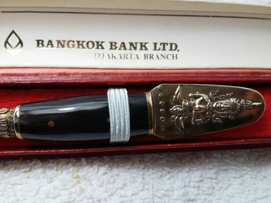 มีดทองเหลืองลายเทพพนมที่ระลึกแบงค์ มีดทองเหลืองลายเทพพนมที่ระลึกแบงค์