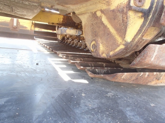 รถดัน Komatsu D20PLL-7 รุ่น 7 นำเข้าจากญี่ปุ่นแท้ๆ แทรคกว้าง 1.05เมตร สวยเดิมๆ แจ่มมาก ขายไม่แพงด้วย 086-303-9797