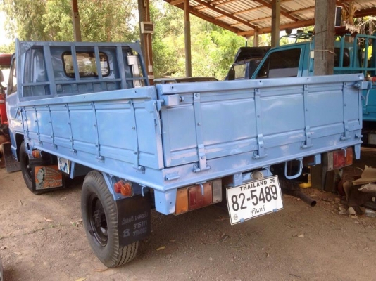 ขายครับ  4ล้อกลางNKR88ปี38 รถห้างแท้ เกียร์สั้น.  เครื่องดี คัสชีใสเลย. รถอาบน้ำมาสวยบางๆๆ ภายในครบ แอร์มี. ยางดี4เส้น กะบะไม้สวย. พื้นไม่แตก เอกสารพร้อมโอน. ม79 ราคา255000 ต่อรอง สนใจ0930693225 ร้อยเอ็ด. สุวรรณภูมิ