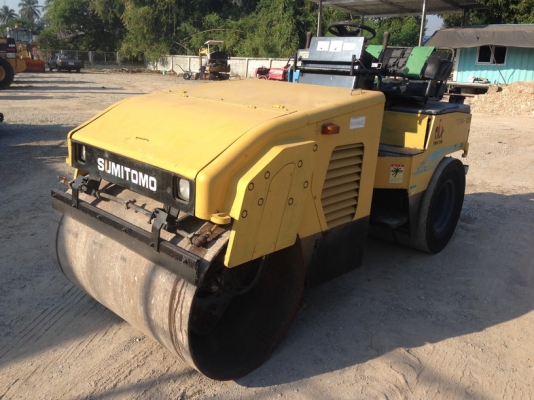 รถบดสั่นสะเทือน 4ตัน Sumitomo รุ่น3 นำเข้าจากญี่ปุ่น มีเอกสารยืนยันแหล่งที่มา ไม่ใช่รถเข้าจากจีนหรืออื่นๆ 086-303-9797 กู๋อ๋า