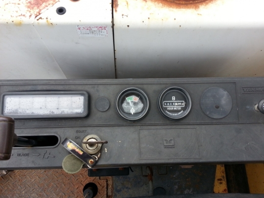 ขาย รถขุด ยันม่าร์ YB 251 UZ (เทียบเท่า PC 20) เก่าญี่ปุ่น ราคาถูก 090-986-2521