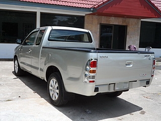 TOYOTA VIGO 2.5 D4D CAB MT ปี 2006 รถสวยพร้อมใช้ จัดไฟแนนซ์ได้ T.086-527-9533