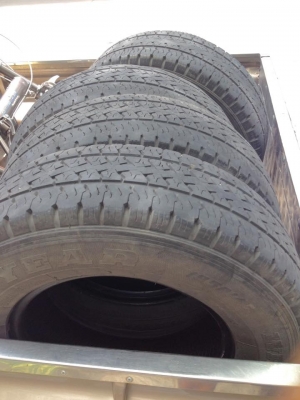 ยาง 195R14 สภาพดี 4เส้น