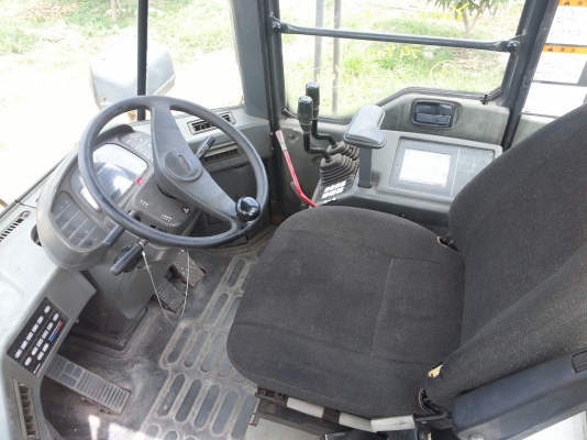 KOMATSU WA 300-3E นำเข้าจากญี่ปุ่น สวย เดิมๆ 090-986-2521 อ๊อบ KOMATSU WA 300-3E นำเข้าจากญี่ปุ่น สวย เดิมๆ 090-986-2521 อ๊อบ