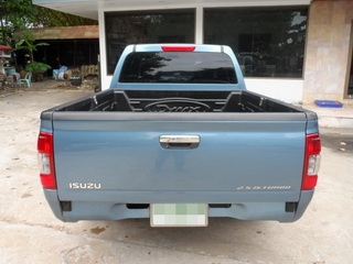 ISUZU D-MAX 2.5 CAB MT ปี 2003 รถสวยพร้อมใช้ จัดไฟแนนซ์ได้ T.086-527-9533