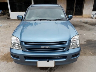 ISUZU D-MAX 2.5 CAB MT ปี 2003 รถสวยพร้อมใช้ จัดไฟแนนซ์ได้ T.086-527-9533