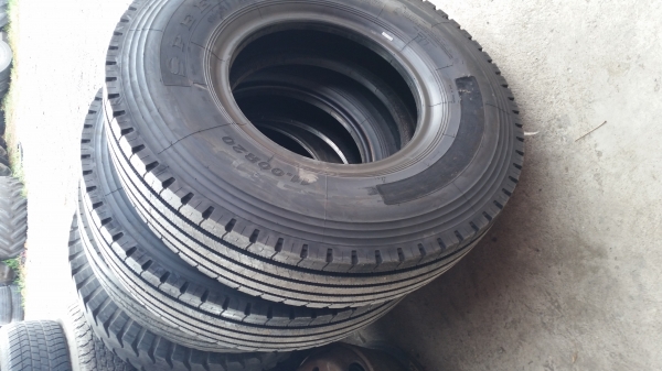 ยาง 1100/20 เรเดียล และ ผ้าใบ