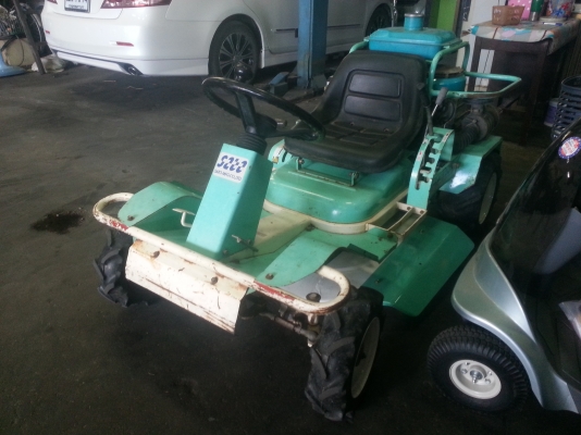 ขายรถตัดหญ้า Sato เครื่อง Kubota OHV ขายรถตัดหญ้า Sato เครื่อง Kubota OHV