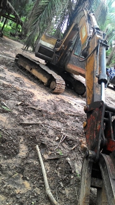 ขายรถแบคโฮ KOMATSU PC60-5 หัวคีปไม้ของญี่ปุ่น คีปใส่รถ 10 ล้อได้เลย ราคา 280000