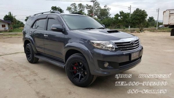 ขายด่วน TOYOTA, FORTUNER 3.0 V TOP ปี12 สภาพเดิมๆ สวยมากครับ ราคาสุดคุ้ม ขายด่วน TOYOTA, FORTUNER 3.0 V TOP ปี12 สภาพเดิมๆ สวยมากครับ ราคาสุดคุ้ม