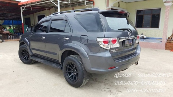 ขายด่วน TOYOTA, FORTUNER 3.0 V TOP ปี12 สภาพเดิมๆ สวยมากครับ ราคาสุดคุ้ม ขายด่วน TOYOTA, FORTUNER 3.0 V TOP ปี12 สภาพเดิมๆ สวยมากครับ ราคาสุดคุ้ม