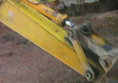 KOBELCO MARK III SK 120 รถบอดี้สวยเดิมๆพร้อมใช้งานได้เลย เครื่องยนต์เดิมๆปั๊มเดิมแรงดีทำงานไม่โหลด ภายในเก๋งสะอาดสวยอุปกรณ์ครบพร้อม ไฟฟ้าตัดแล้ว ภายนอกบูมอาร์มสวย ไม่มีปะไม่มีดาม ช่วงล่างเอวแน่นดี เฟลมสวยไม่มีผุกร่อน สป๊อกเก็ตตัวเดินเต็มดีใช้ได้นาน โรลเลอ