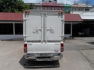 TOYOTA VIGO CHAMP 2.7 SINGLE MT ปี 2012 ติดแก๊สตั้งแก๊ส LPG จัดไฟแนนซ์ได้ T.086-527-9533