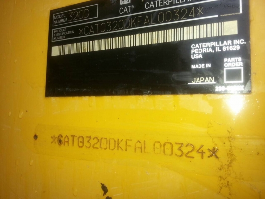 Cat320D..ญี่ปุ่นแท้ๆ9200ชม.เล่มทะเบียน เอวแน่น เตรื่องสวย แน่น ไม่เคยแกะ